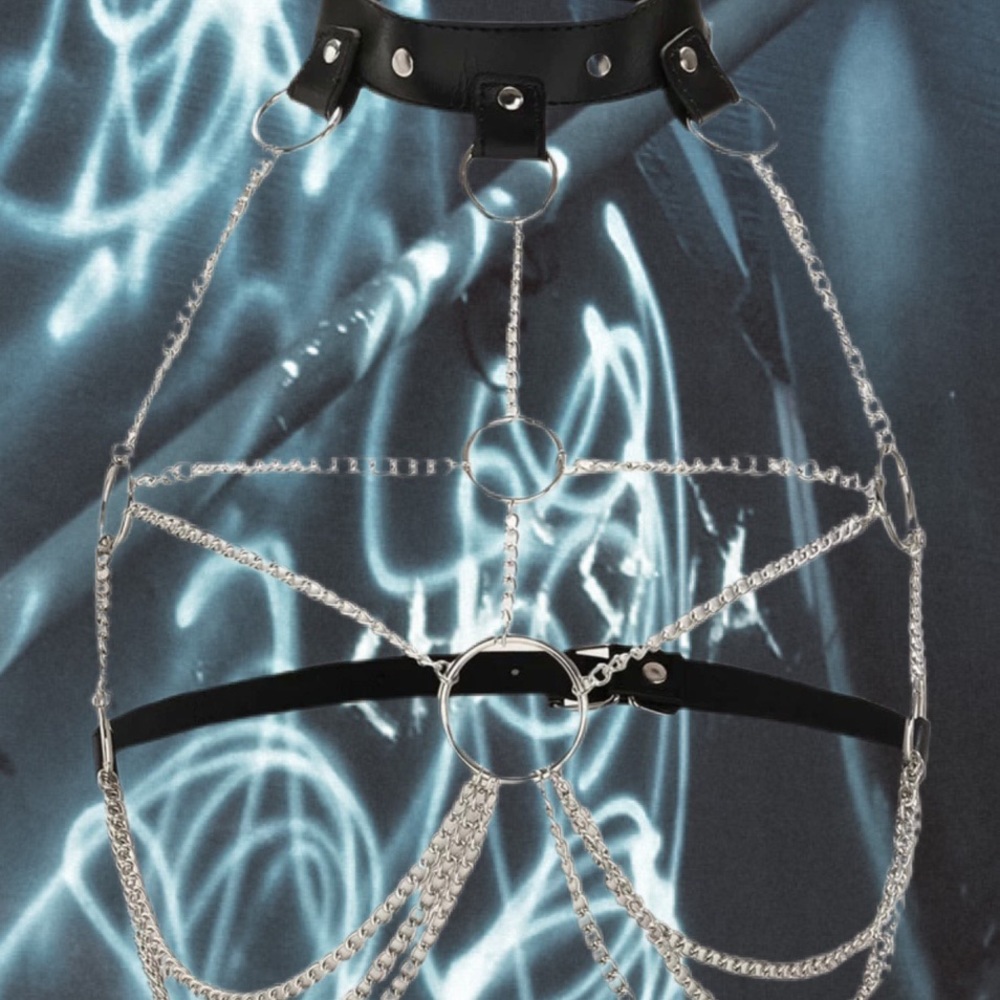 Body chain harness